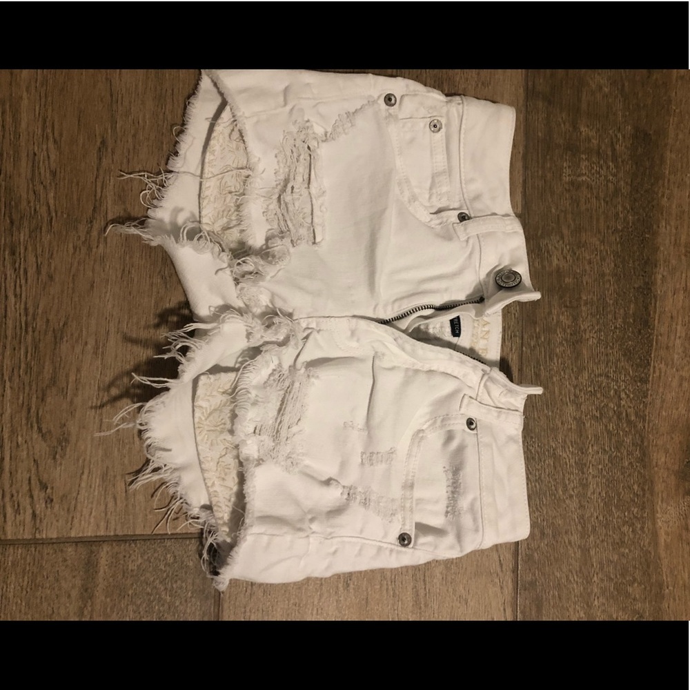 American Eagle High Rise White Short Short